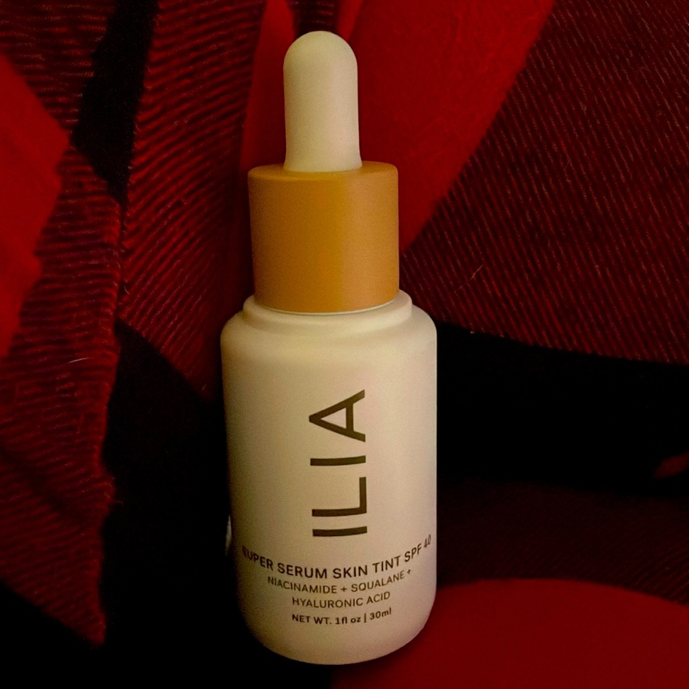 ILIA Super Serum Skin Tint ST6 ORA